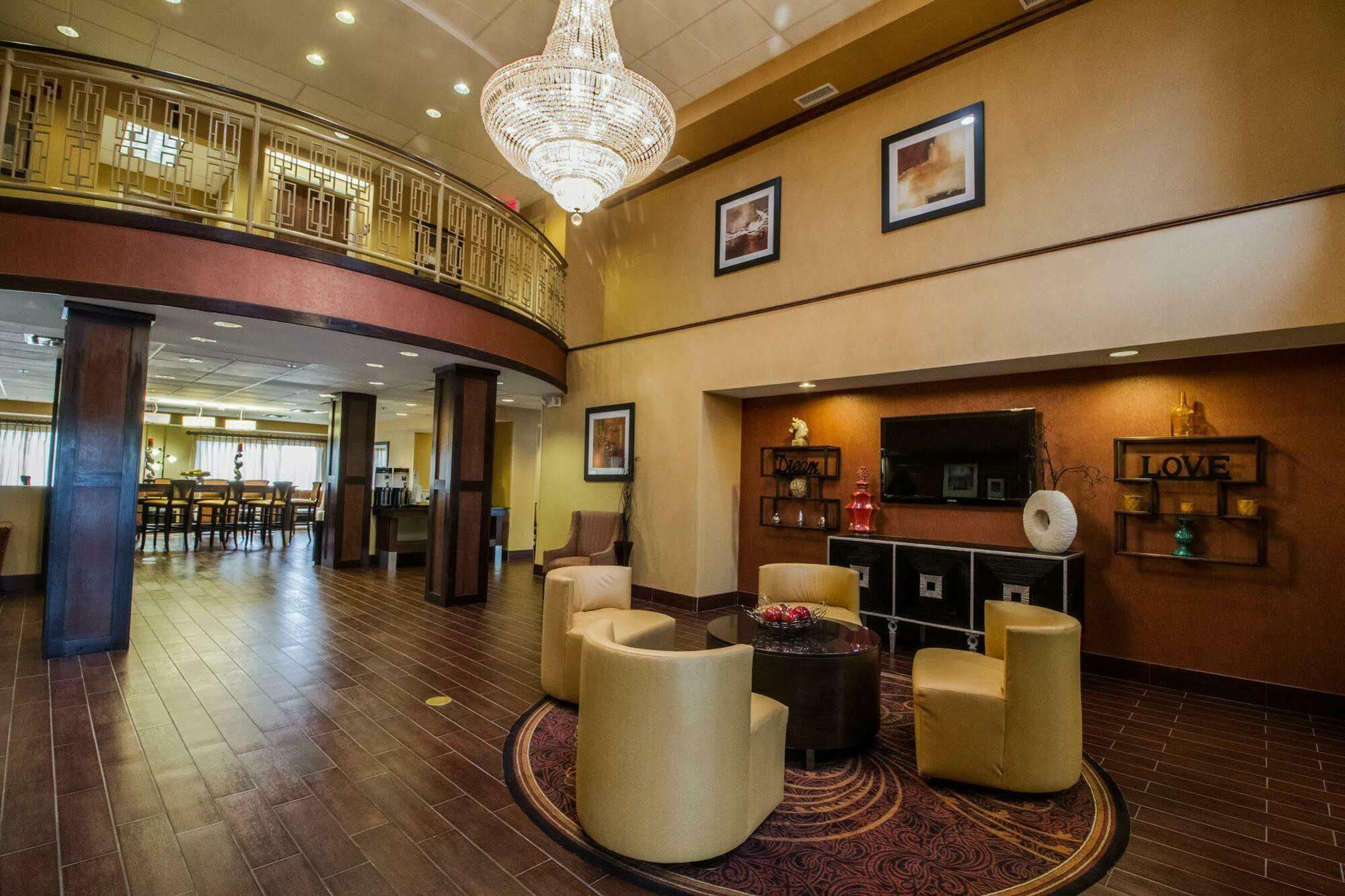 Hampton By Hilton Oklahoma I-40 East- Tinker Afb 3*